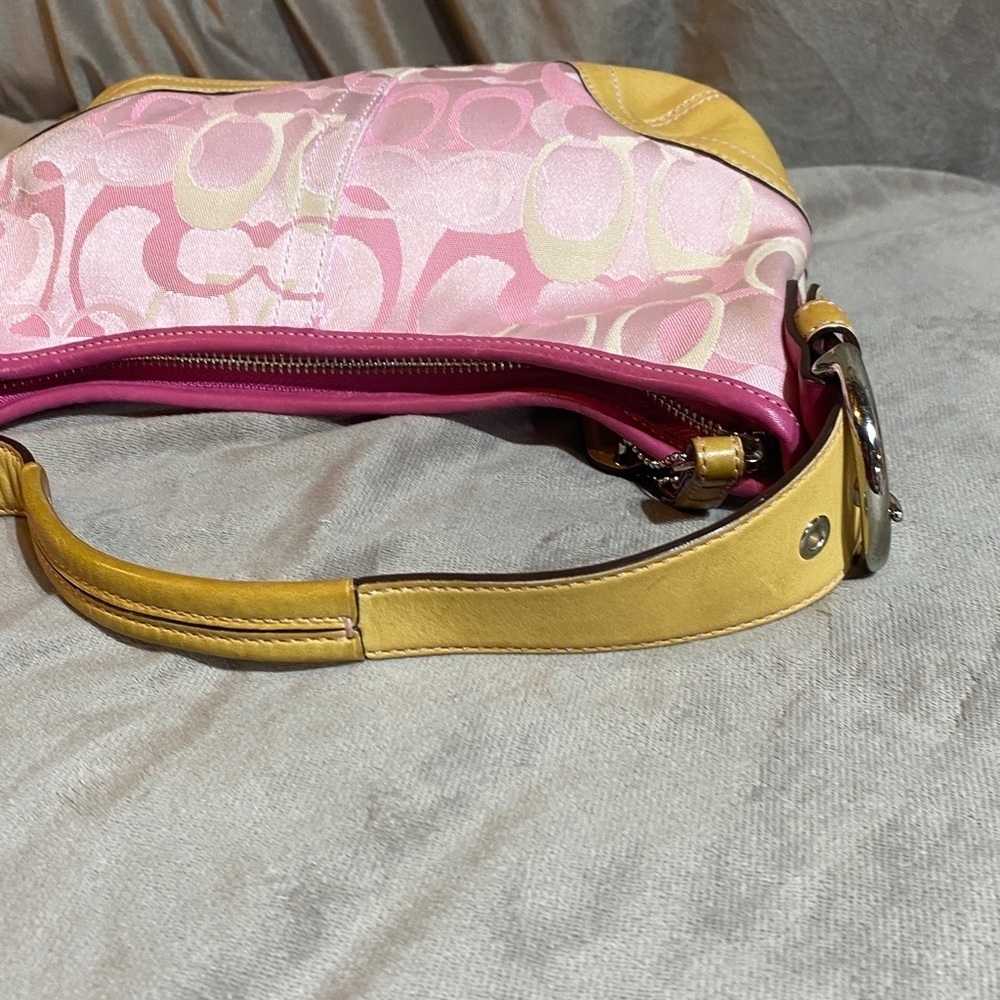Y2K Coach Pink Optic Soho Hobo Shoulder Bag - Picture 9 of 14
